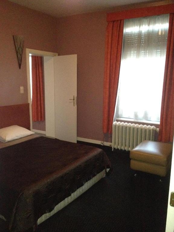 Hotel Stalingrad Βρυξέλλες Δωμάτιο φωτογραφία